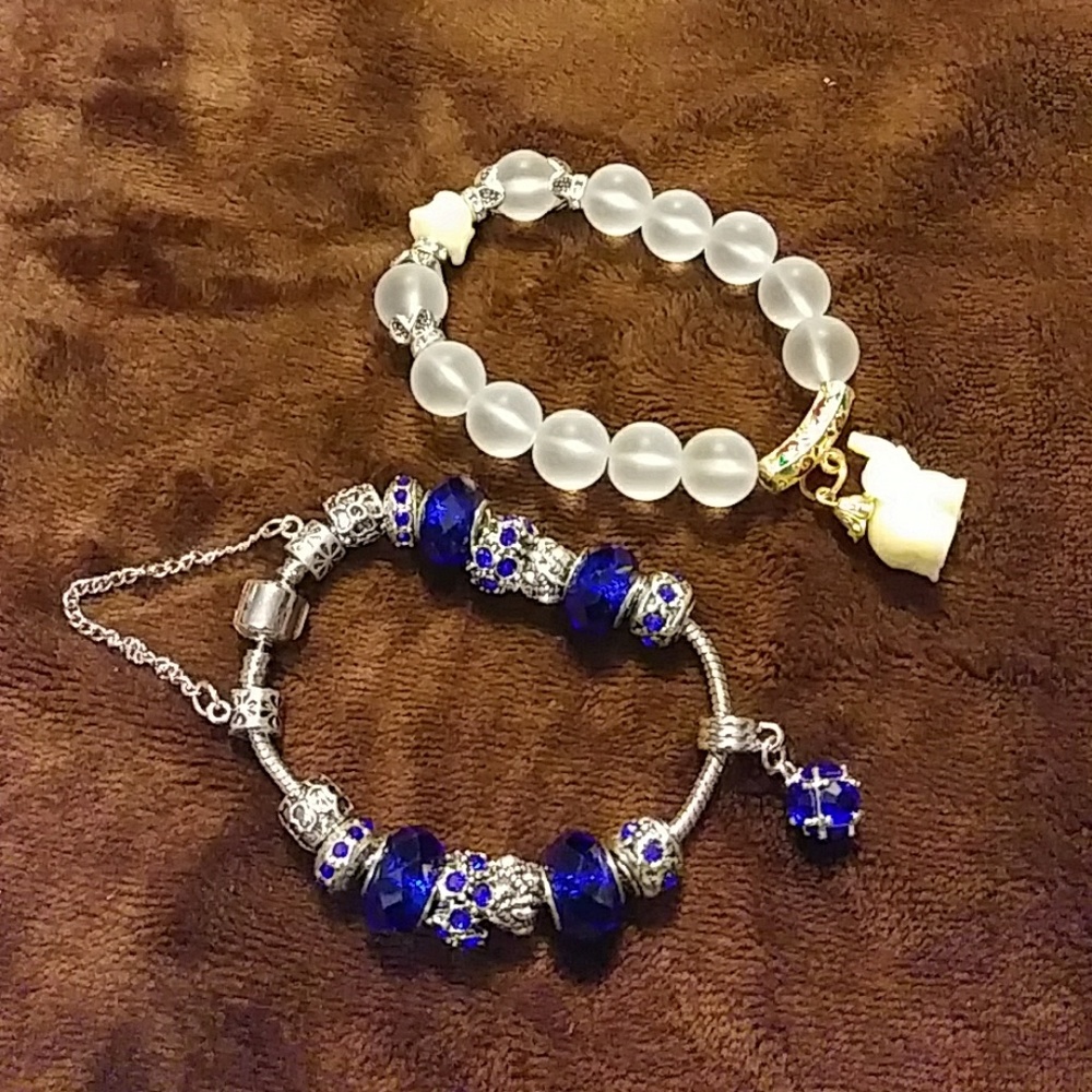 Closet Clearout/bracelets